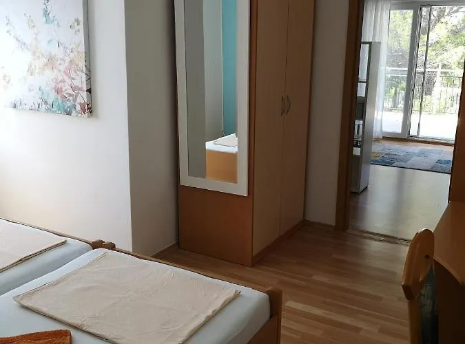 Sonne, Und Berge Apartman Seline